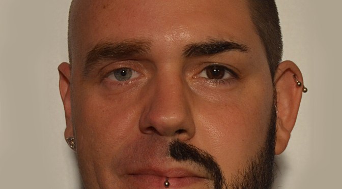 TURCO, EL BESTIA – CUENTOS CHINOS. MIRANDO LA FRENTE. EP 2013